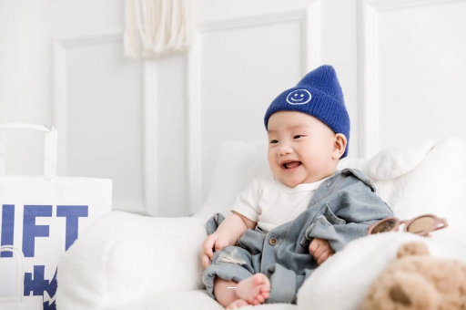 白沙宝宝吃啥吐啥怎么回事